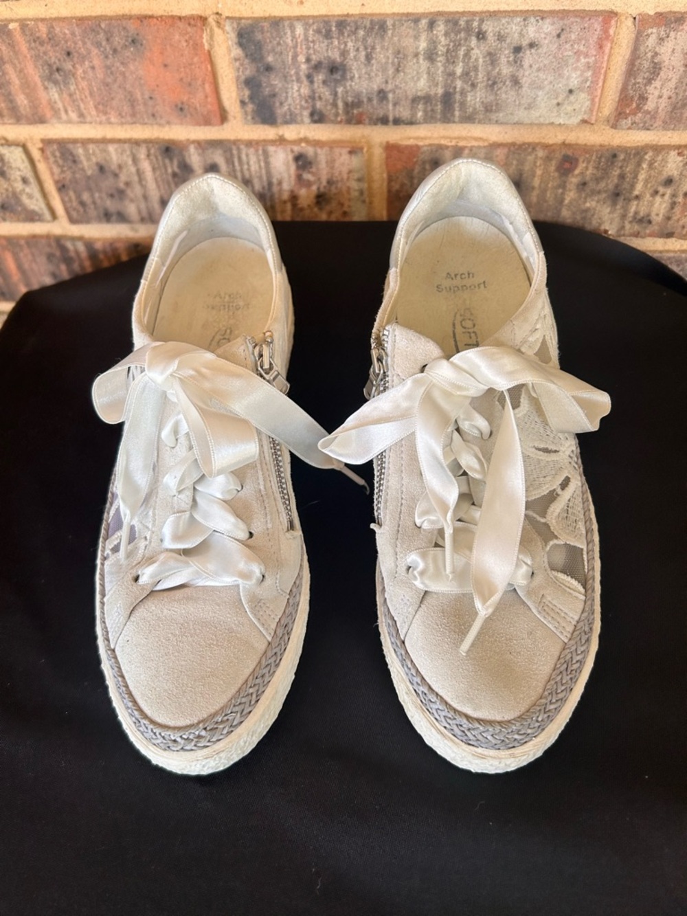 Cute Softwaves Sneakers With Ribbon Ties And Lace Inserts